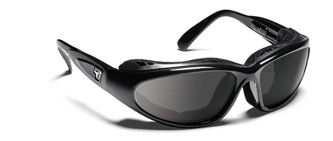 7eye Cape Gloss Black