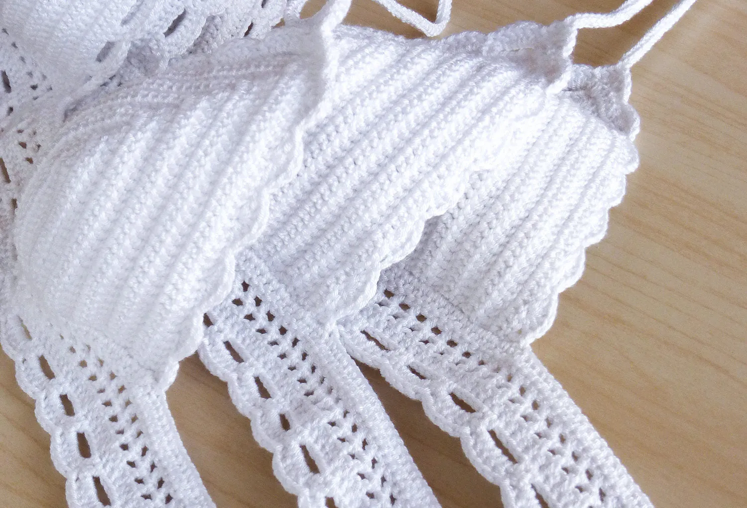Carambola White Crochet Bikini Top