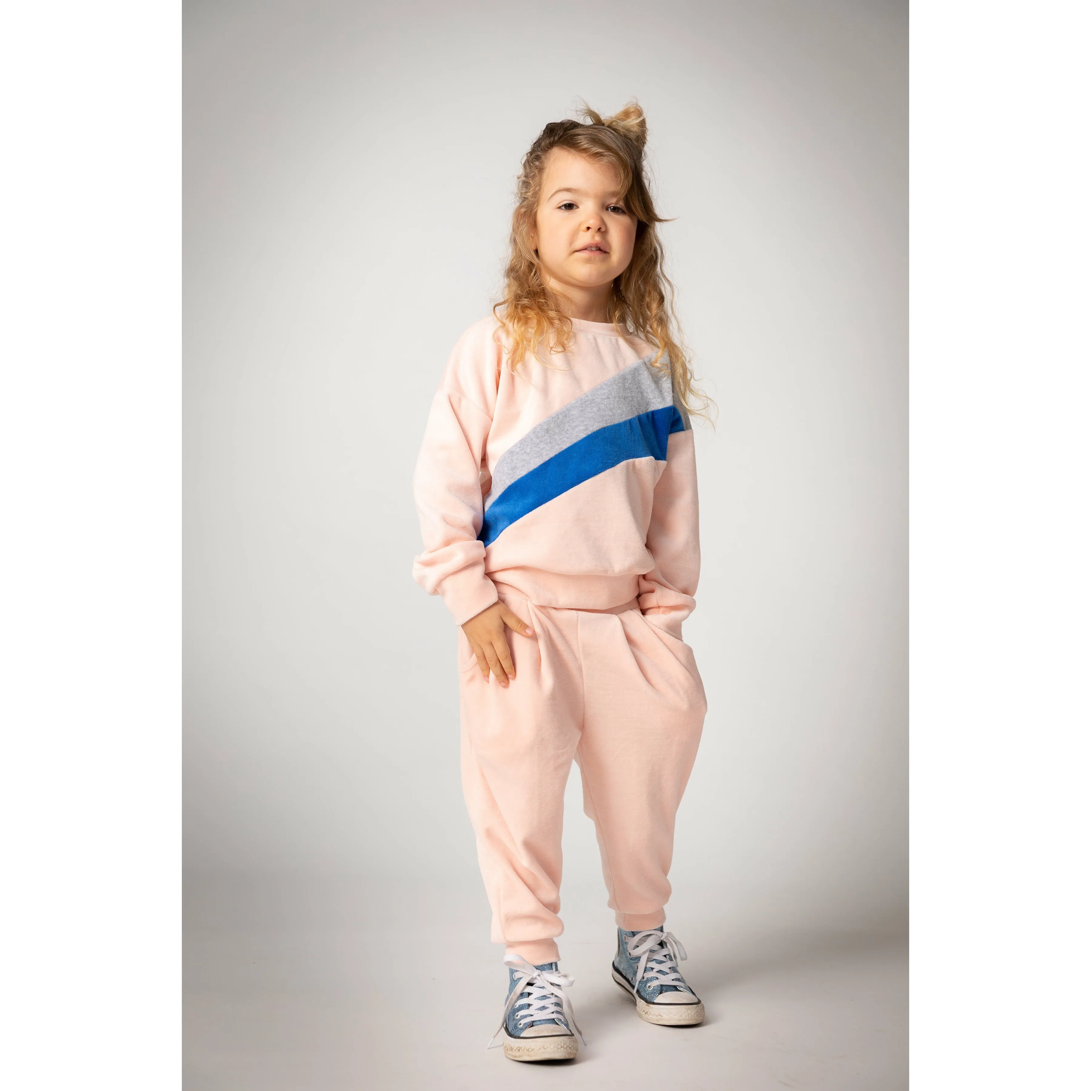 Evans | Pinky