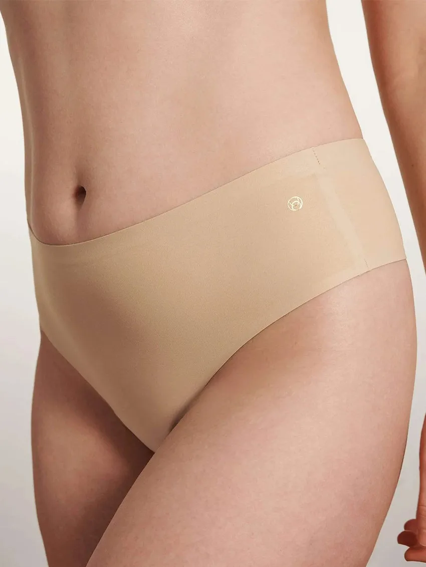 Evelyn & Bobbie High Waist Thong