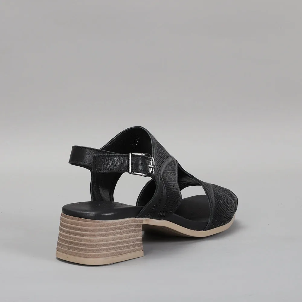 Lata - Black
