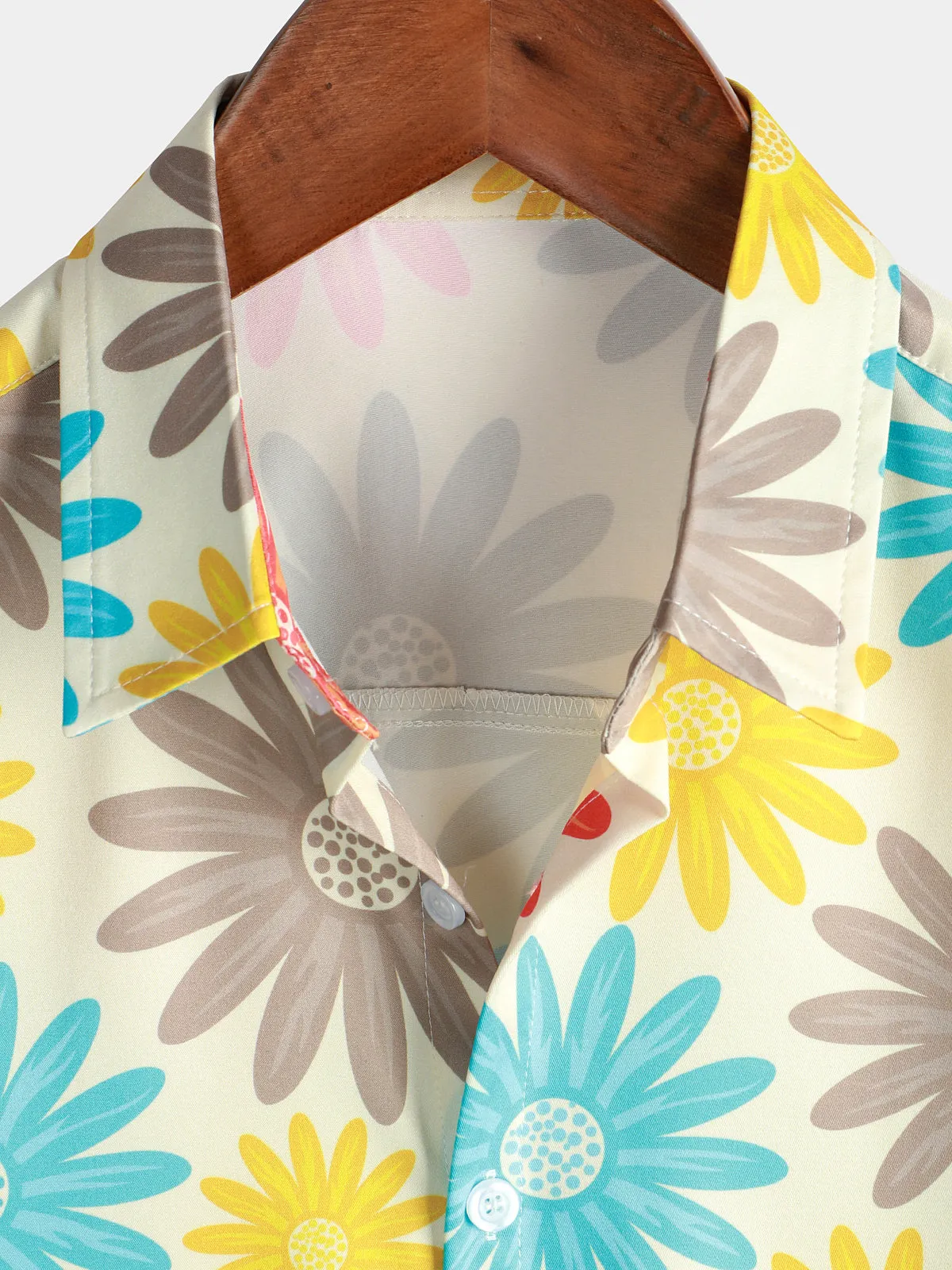 Men's Colorful Daisy Holiday Floral Button Up Casual Summer Beach Short Sleeve Shirt