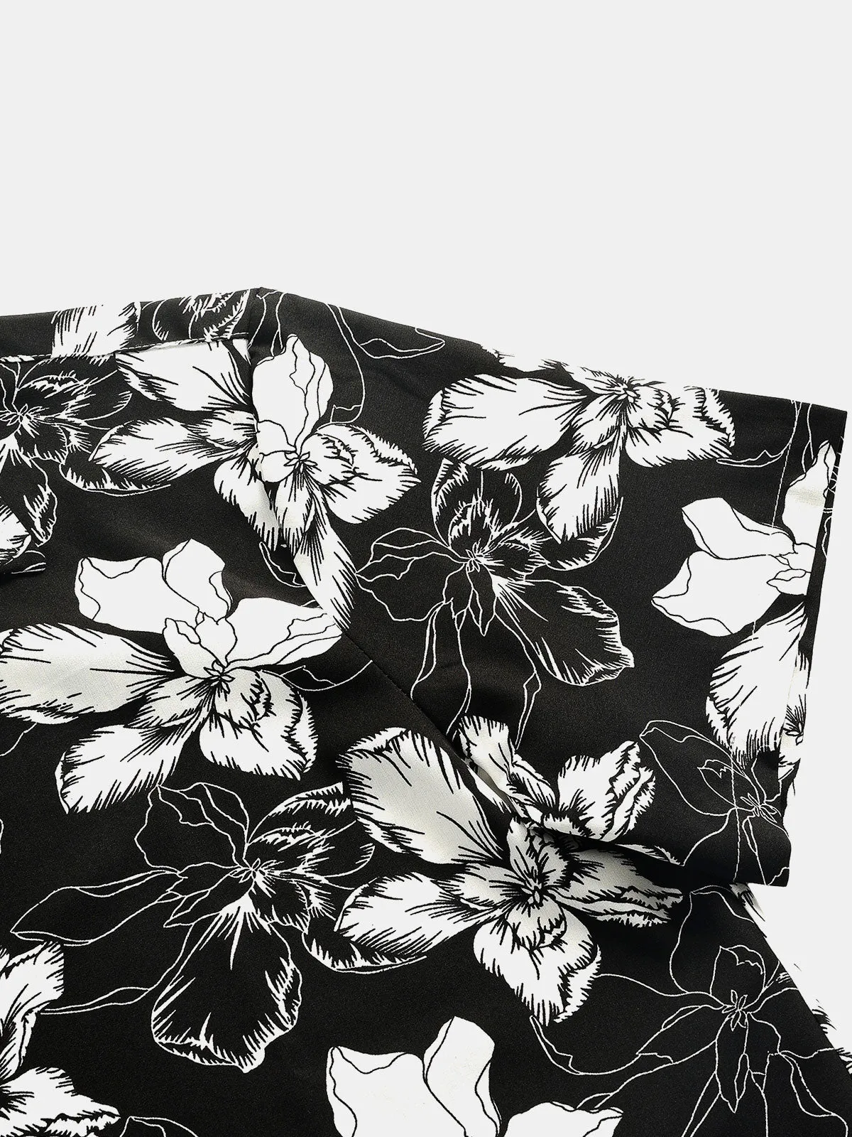 Men's Floral Summer Holiday Black Short Sleeve Hawaiian Shirt