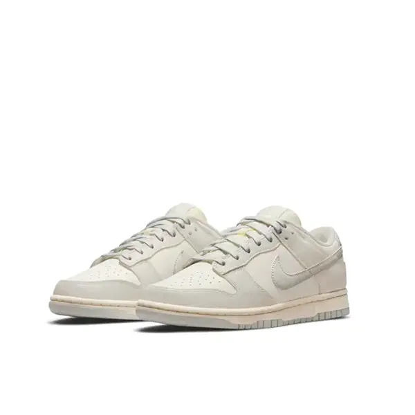 Nike Dunk Low Sail Light Bone (W)