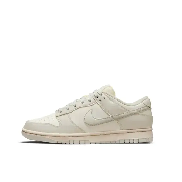 Nike Dunk Low Sail Light Bone (W)