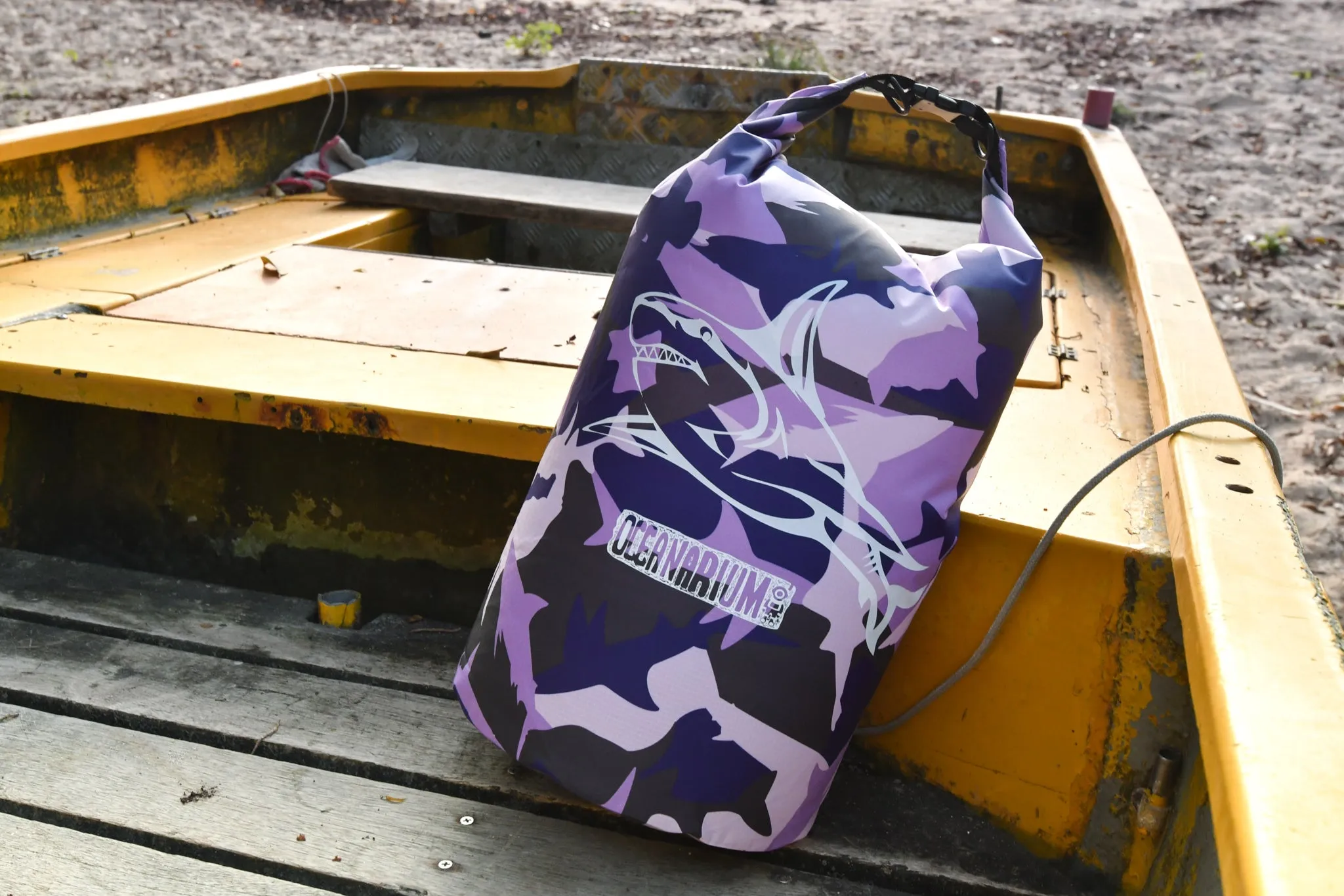 PURPLE CAMO GREAT WHITE (15L)