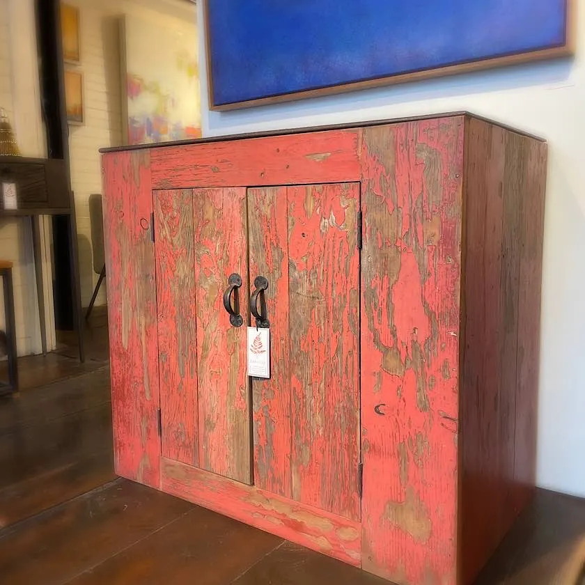 Red Dry Sink