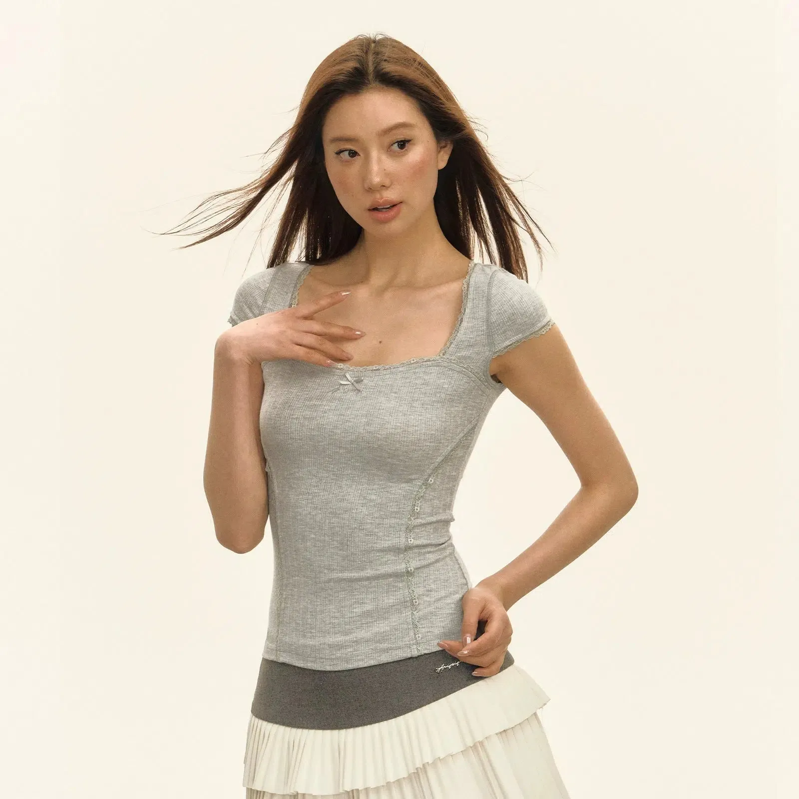 Retro Lace Square Neck T-shirt