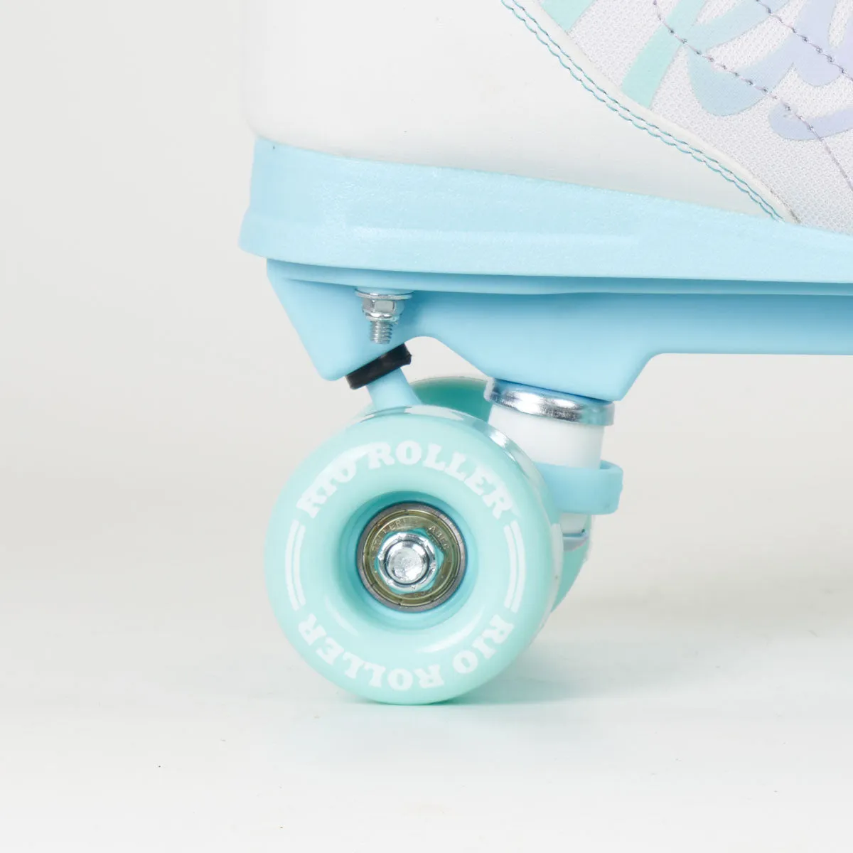 Rio Roller Lumina Quad Skates - White / Blue
