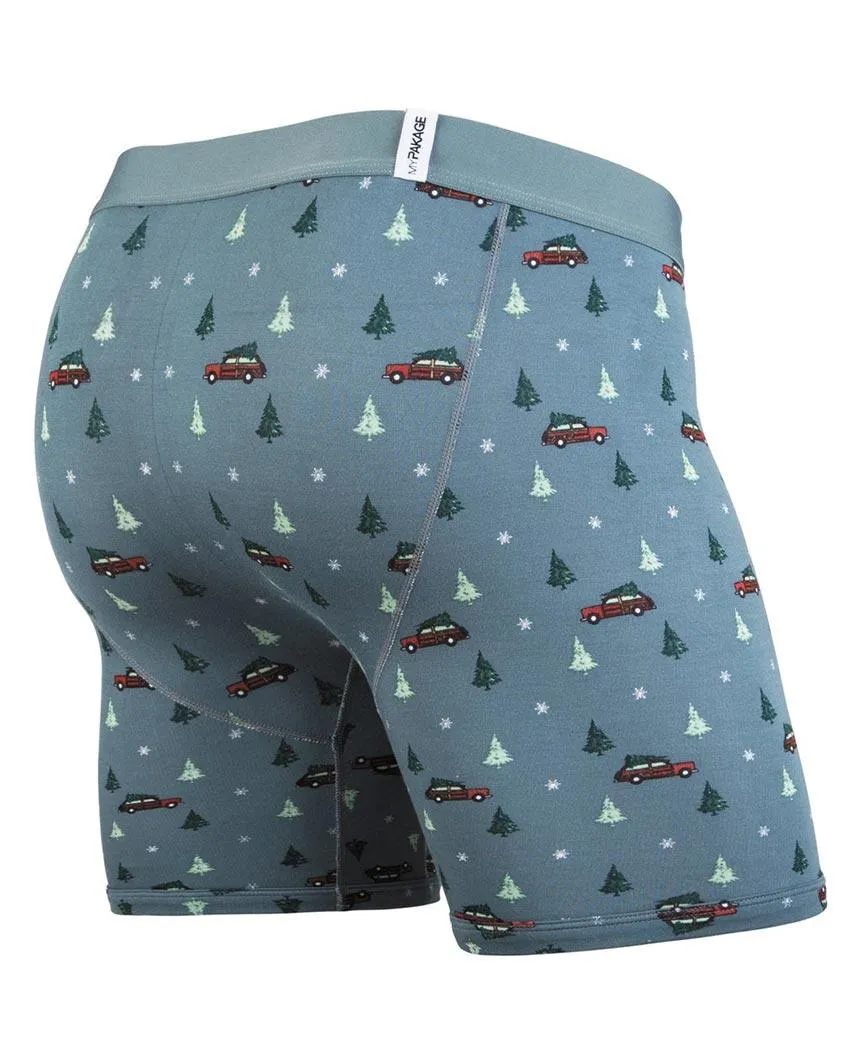 Weekday Boxer Home For The Holidays